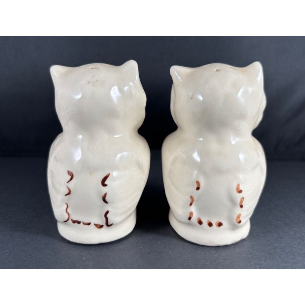 Shawnee Pottery Winking Owls Vintage Figural Hand Painted Salt & Pepper Shakers - Picture 2 of 4